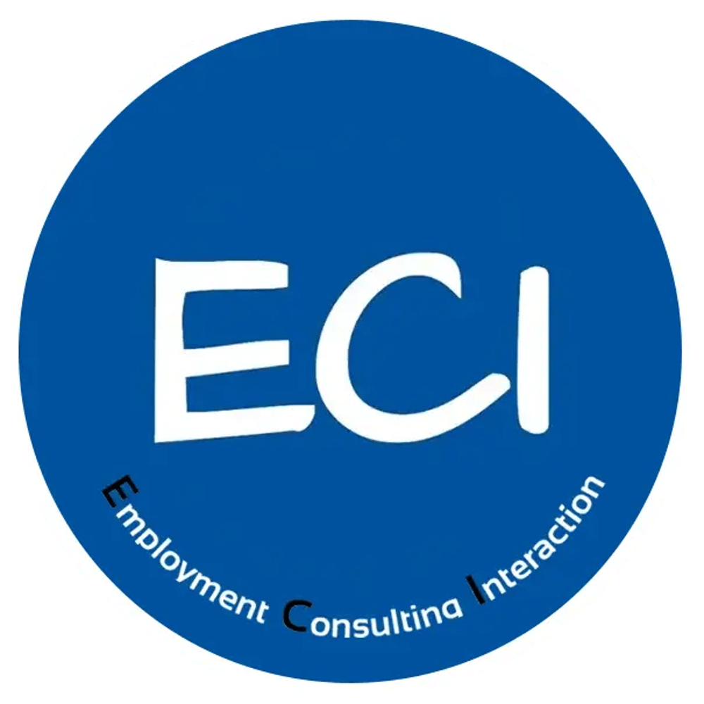 Blauer Kreis mit weißem Rand und den weißen Buchstaben "ECI", darunter "Employment Consulting Interaction".