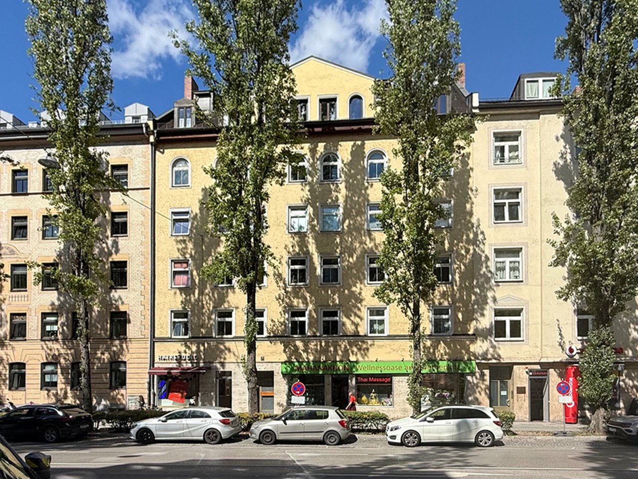 Fassade des Altbaus an der Lindwurmstraße