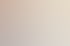 Frau zeichnet eine Glühbirne auf ein Whiteboard mit orangefarbenen Haftnotizen.