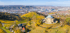 Grabkapelle auf dem Württemberg umgeben von Weinbergen mit Blick auf Stuttgart.
