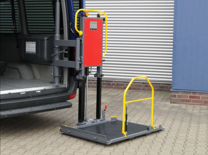 Renault Master mit Schwenklift BSL 350 – Bild 2