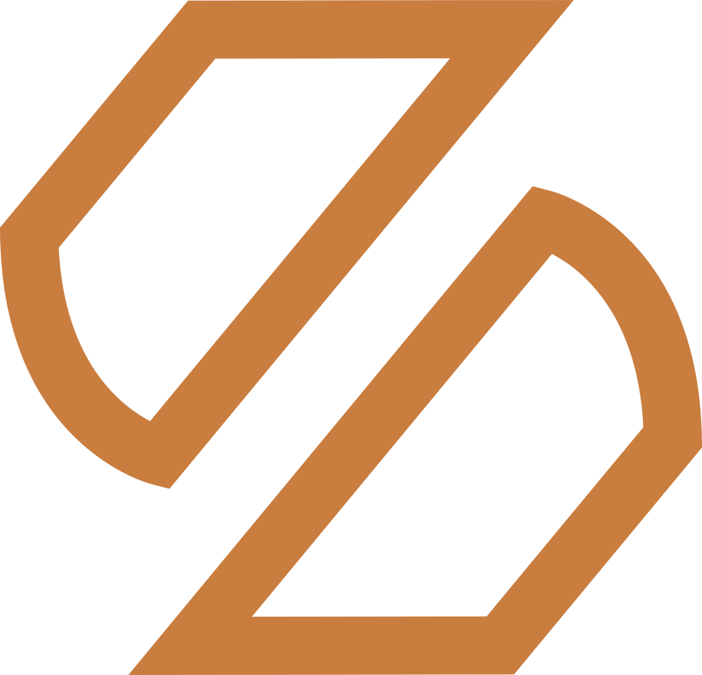Weißes, stilisiertes "S"-Logo über dem Text "SEVAROX" auf dunkelgrünem Hintergrund.