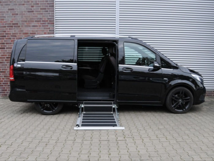 V-Klasse mit Kassettenlift K70 – Bild 1