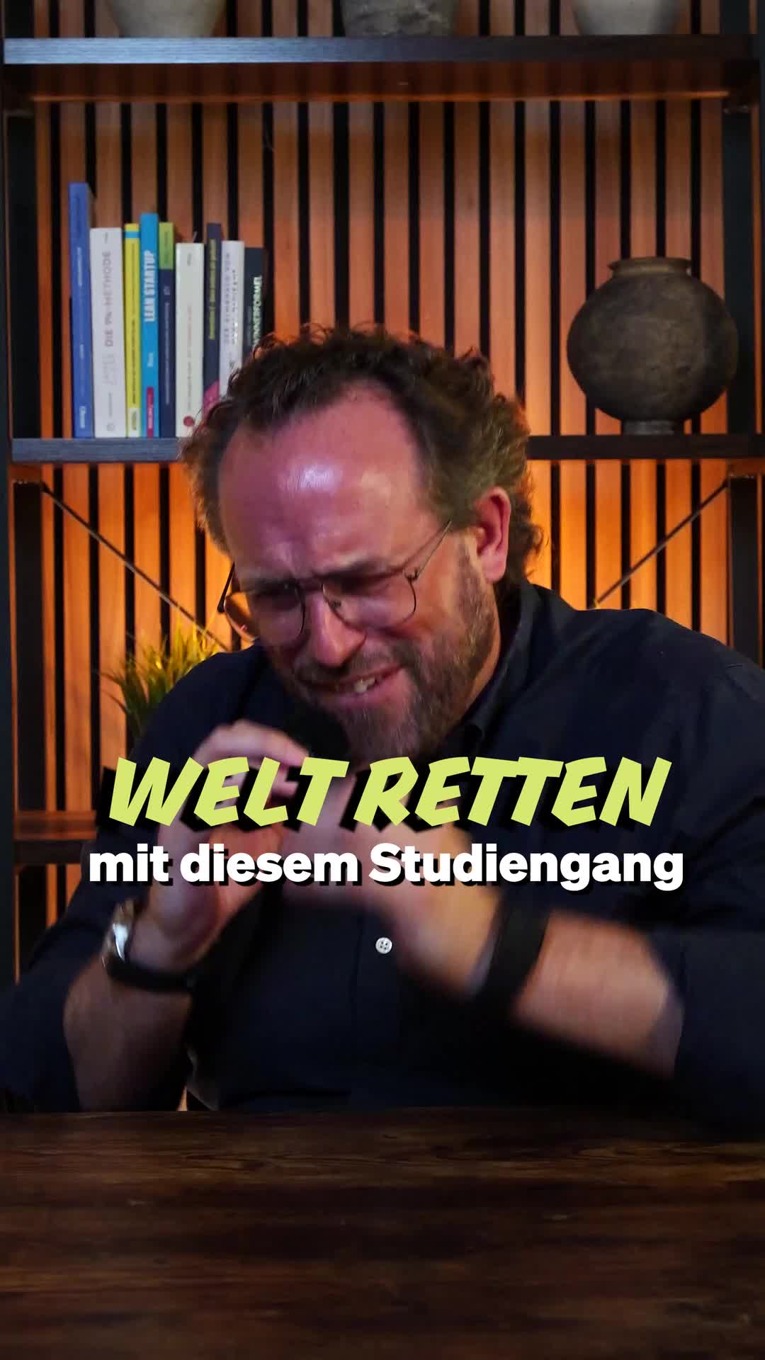 Standbild aus dem Video über Nachhaltige Gebäudetechnik