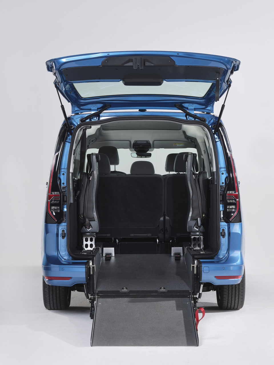 Caddy Maxi mit Heckausschnitt – Bild 4