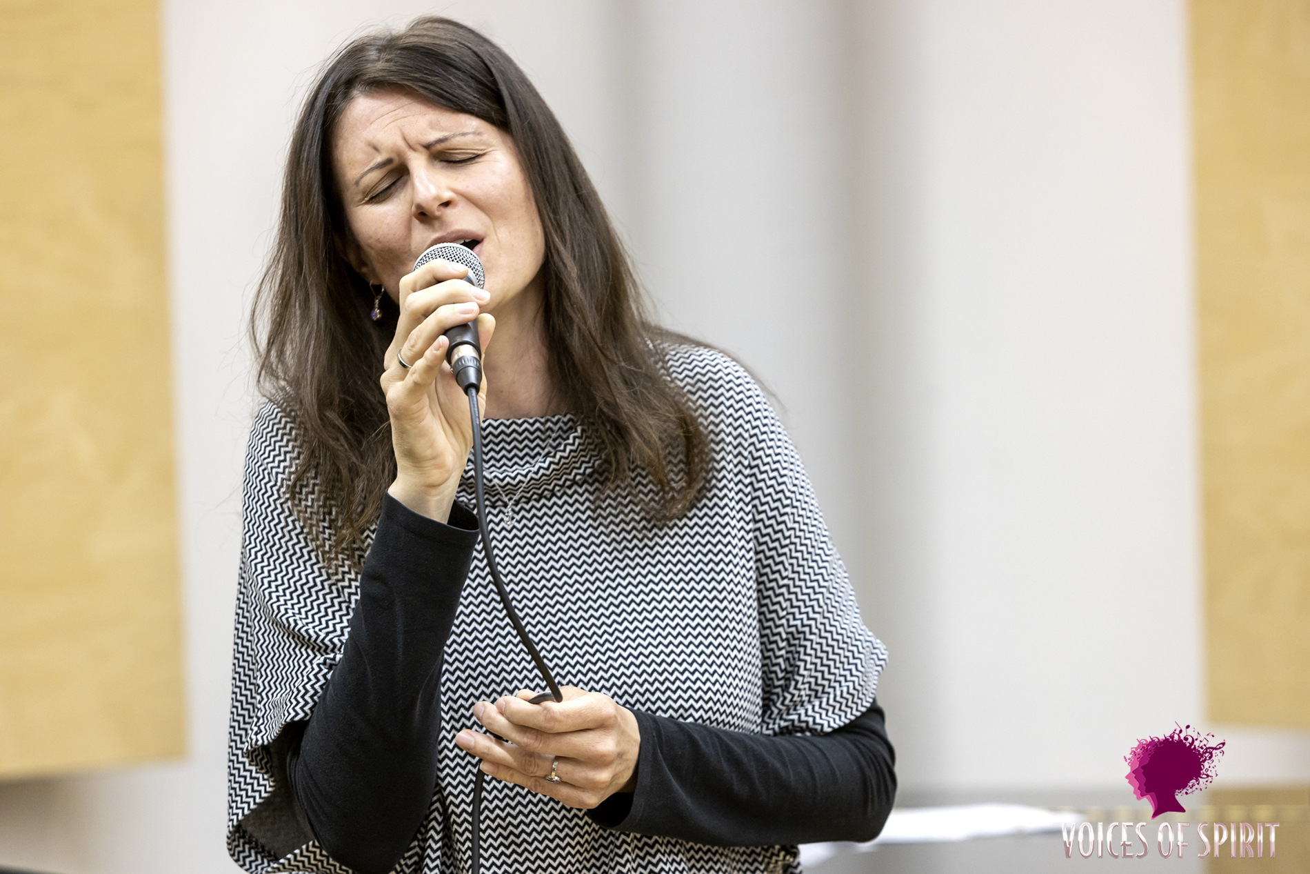 Final session of the Simone Kopmajer jazz singing workshop, Voices of Spirit 2021, Graz