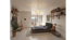 Modernes Schlafzimmer mit Holzbett, schwebenden Regalen, Zimmerpflanze und Balkon im Hintergrund.