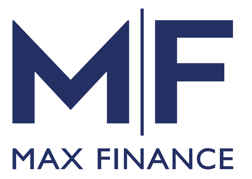 Blaues Logo mit den Buchstaben MF, getrennt durch eine vertikale Linie, über dem Schriftzug MAX FINANCE auf schwarzem Grund.