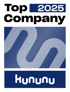 Top Company 2025 Kununu-Siegel mit blauem, verschlungenem Muster in der Mitte.