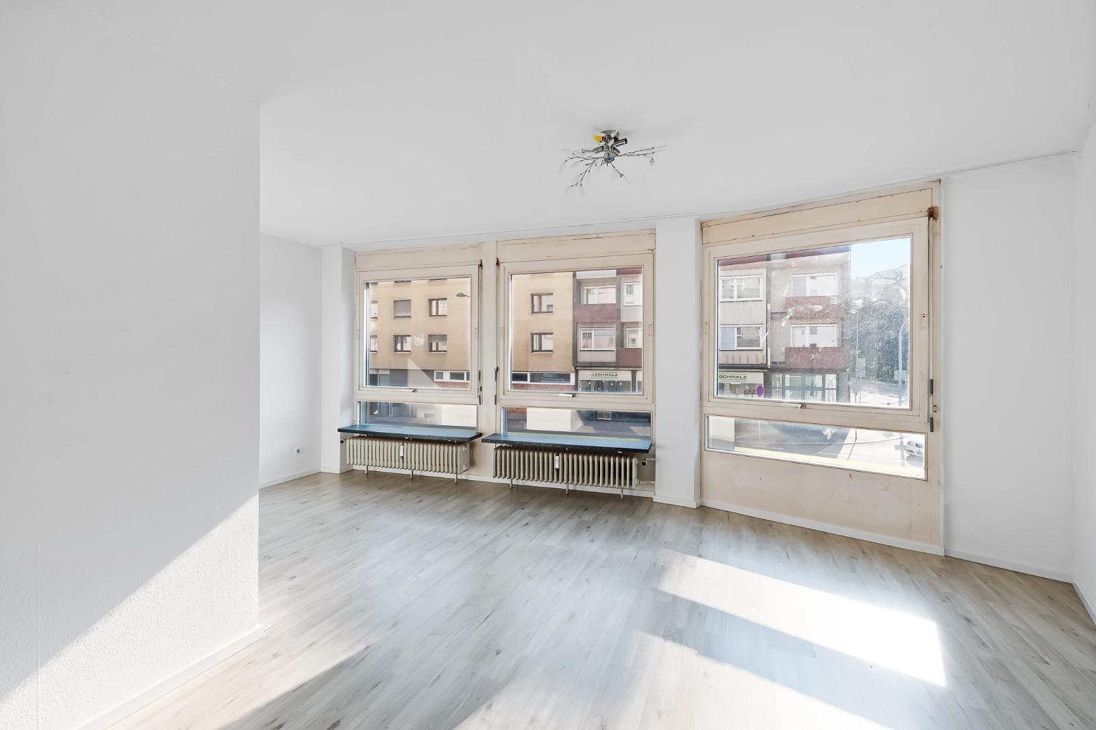 Eckzimmer mit über Eck geführtem Fensterband, Projekt Pforzheim