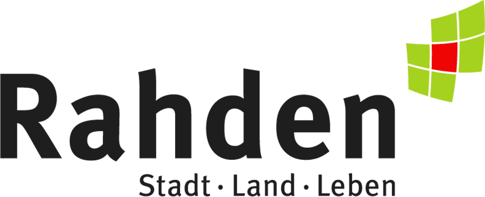 Logo von Rahden mit dem Text "Rahden Stadt · Land · Leben" und einem grünen Mosaik mit rotem Quadrat.