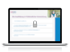 Laptop-Bildschirm zeigt ein Webinar mit dem Titel "Nach diesem Webinar kannst du...", Play-Button und eine Frau im Video-Fenster.