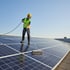 Reinigung von Solarmodulen einer Photovoltaikanlage auf einem Dach