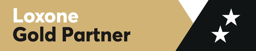 Loxone Gold Partner Siegel mit zwei weißen Sternen auf schwarz-goldenem Hintergrund.