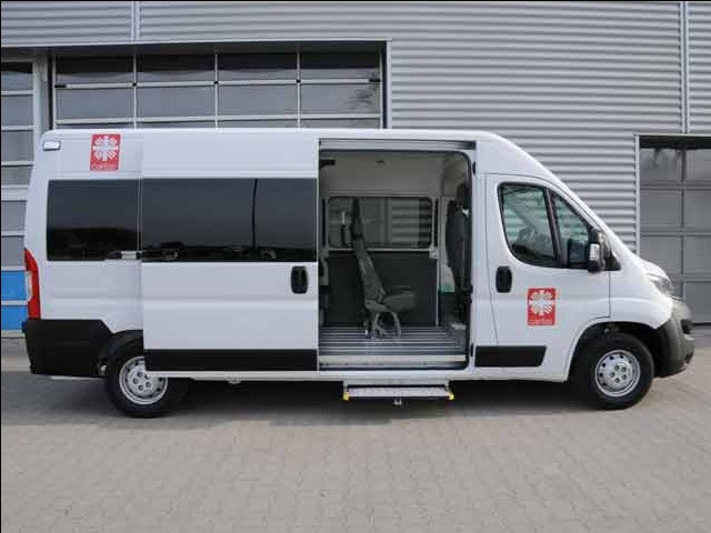 Peugeot Boxer mit Linearlift AL1 – Bild 3