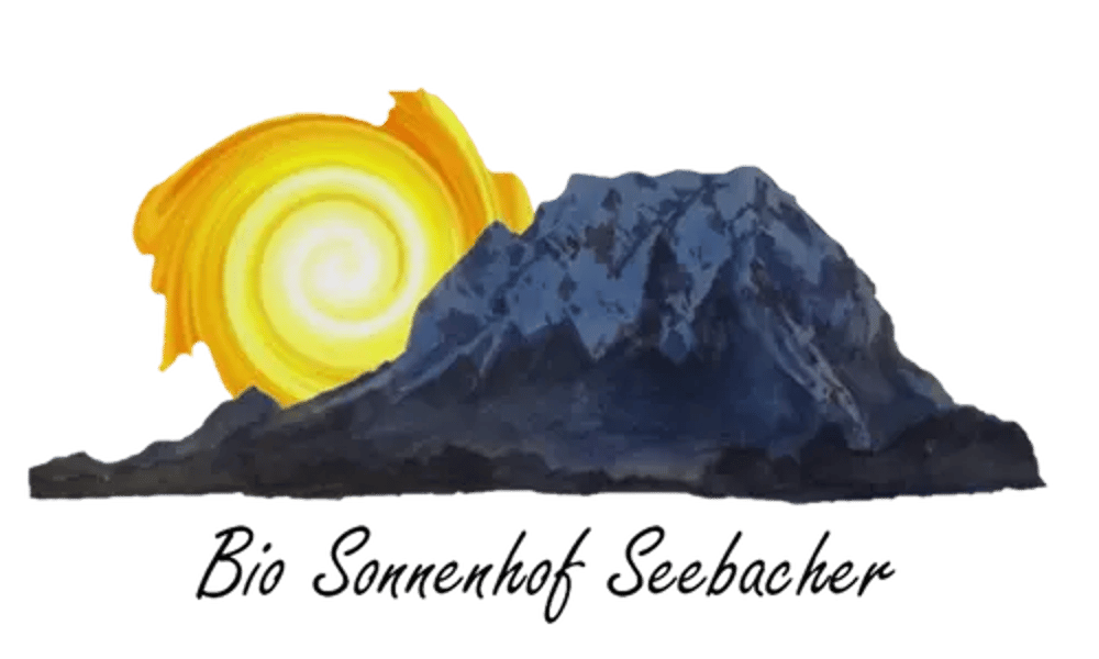 Logo des Biohofs Seebacher, Grimming mit Sonne gemalt.
