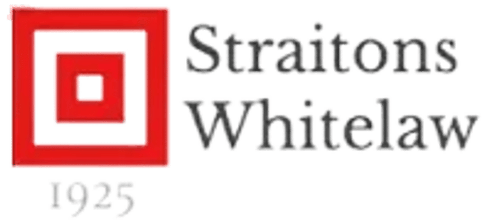 Rotes Quadratlogo mit ineinander verschachtelten Quadraten, links "1925" und rechts "Straitons Whitelaw".