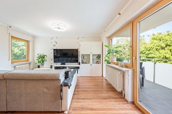 Verkaufte Immobilie: Gut geschnittene 3,5-Zimmer-Wohnung mit Balkon, Aufzug & Garage – sofort frei in Obereisesheim
