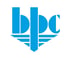 Blaues Logo mit stilisierten Großbuchstaben "BPC" auf weißem Hintergrund.