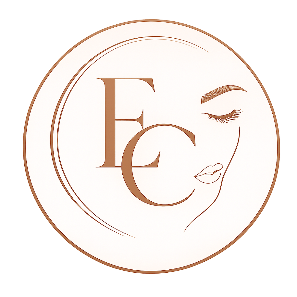 Rundes Logo mit den verschlungenen Buchstaben „EC“ und einem weiblichen Gesicht mit geschlossenen Augen.