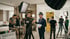 Videoproduktion auf der Baustelle: Ein Immobilieninvestor dokumentiert ein Sanierungsprojekt mit professionellem Kamerateam.