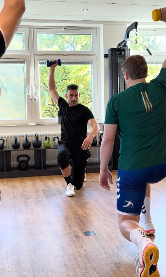 Jan, Kursleiter von Strong Core