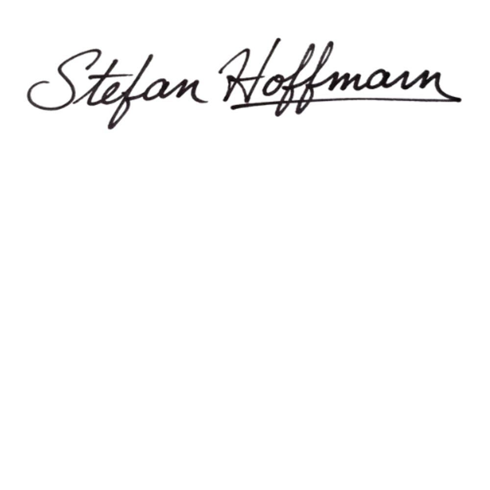 Schwarze Unterschrift in Schreibschrift: Stefan Hoffmann.