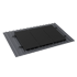 Drei schwarze Solarmodule auf einem dunkelgrauen Wellblechdach.