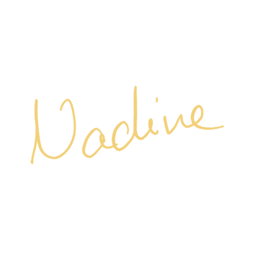 Unterschrift in Gold: Nadine