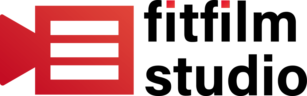 Rotes Kamera-Logo mit schwarzem Text "fitfilm studio".