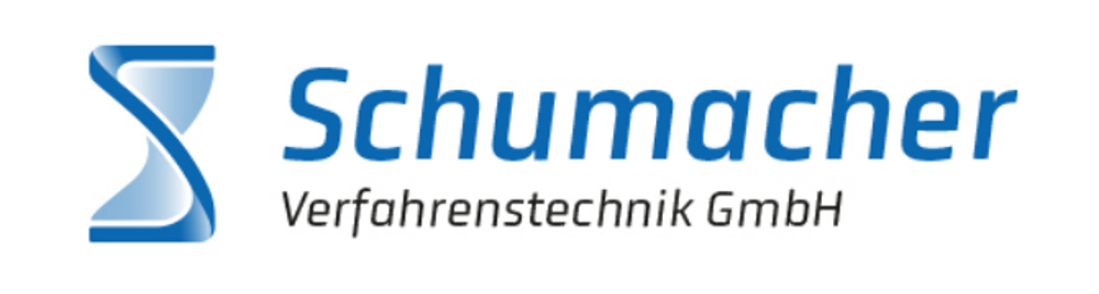 Logo der Schumacher Verfahrenstechnik GmbH mit stilisierter Sanduhr und UFER Industries Group.