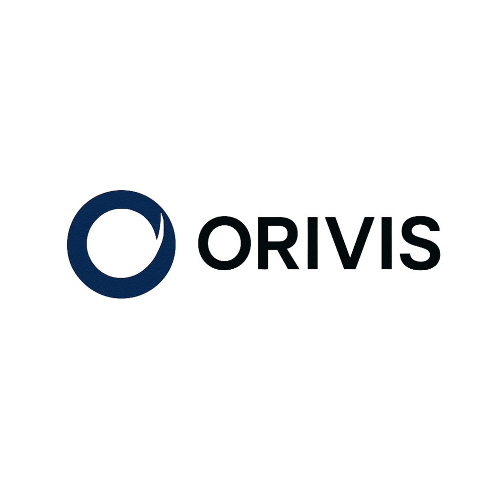 ORIVIS Logo mit blauem Kreis und schwarzem Text auf dunkelgrünem Hintergrund.