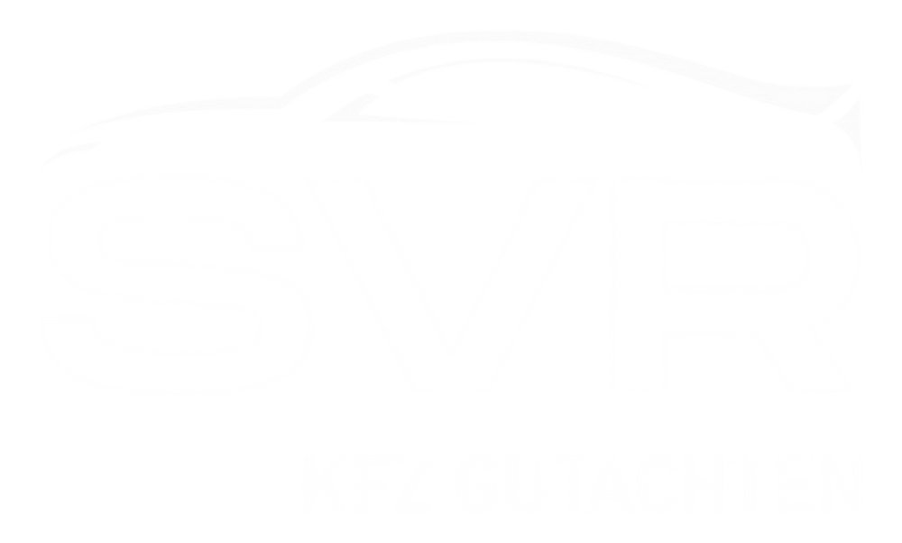 Weißes SVR-Logo mit stilisiertem Auto und "KFZ GUTACHTEN" auf grünem Hintergrund.
