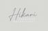 Hikari Japanese Bar & Kitchen Logo, graue Schrift auf hellem Hintergrund.