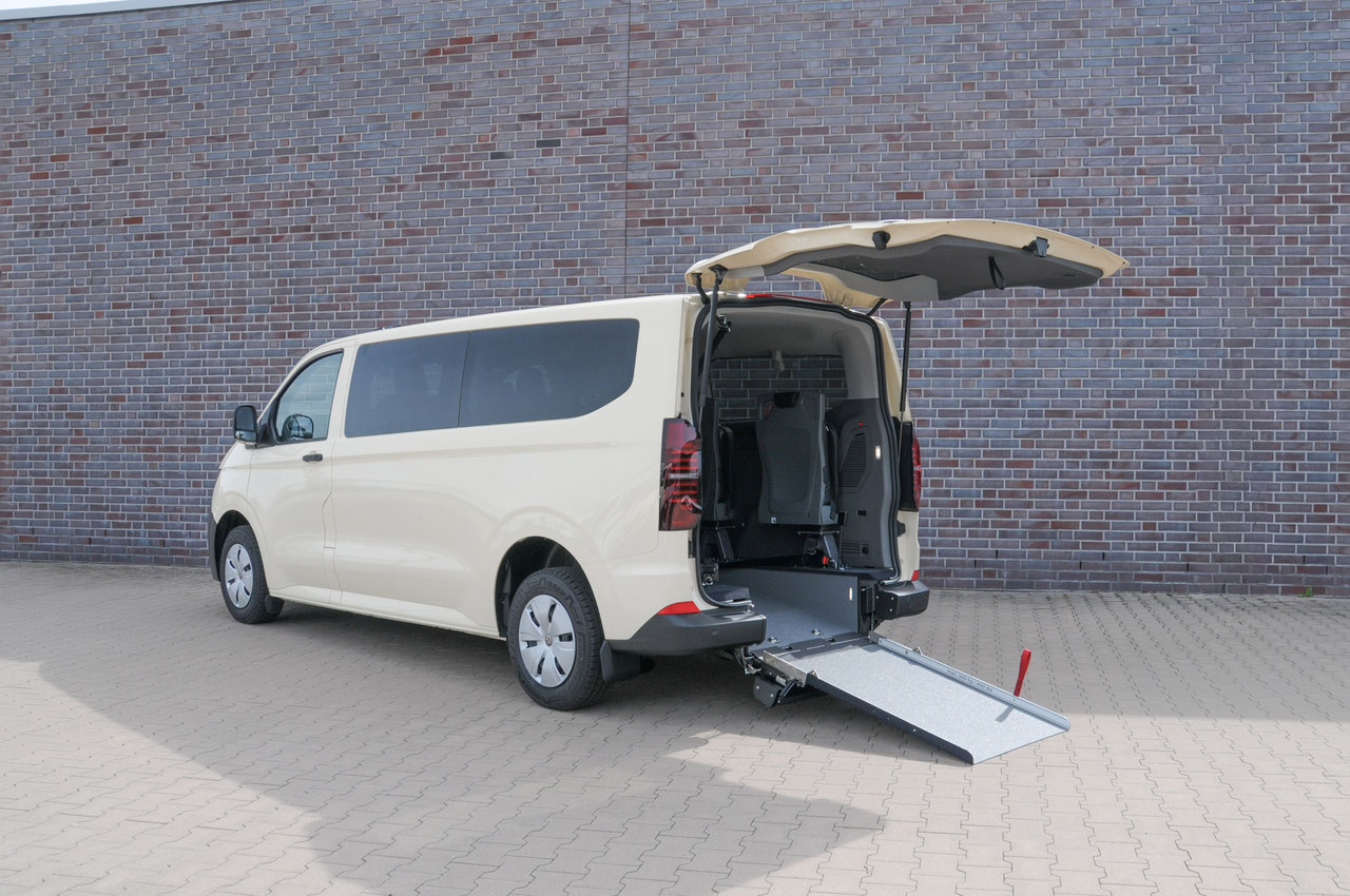 Der neue Transporter mit Heckausschnitt – Bild 1