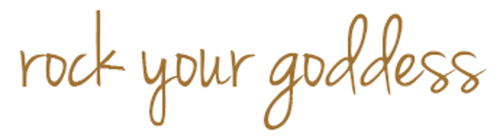 Schwarzer Text auf Weiß "ROCK YOUR GODDESS"