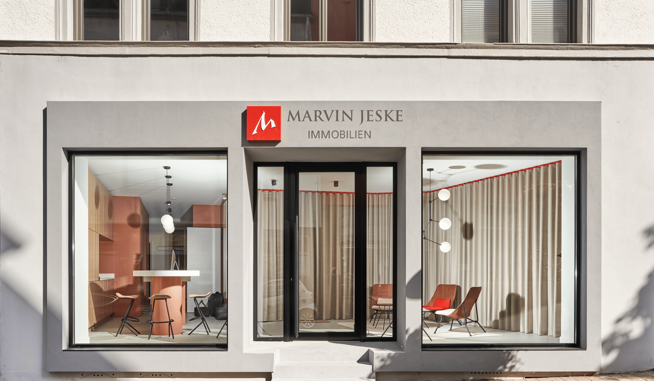 Innenansicht des Büros von Marvin Jeske Immobilien in Trier