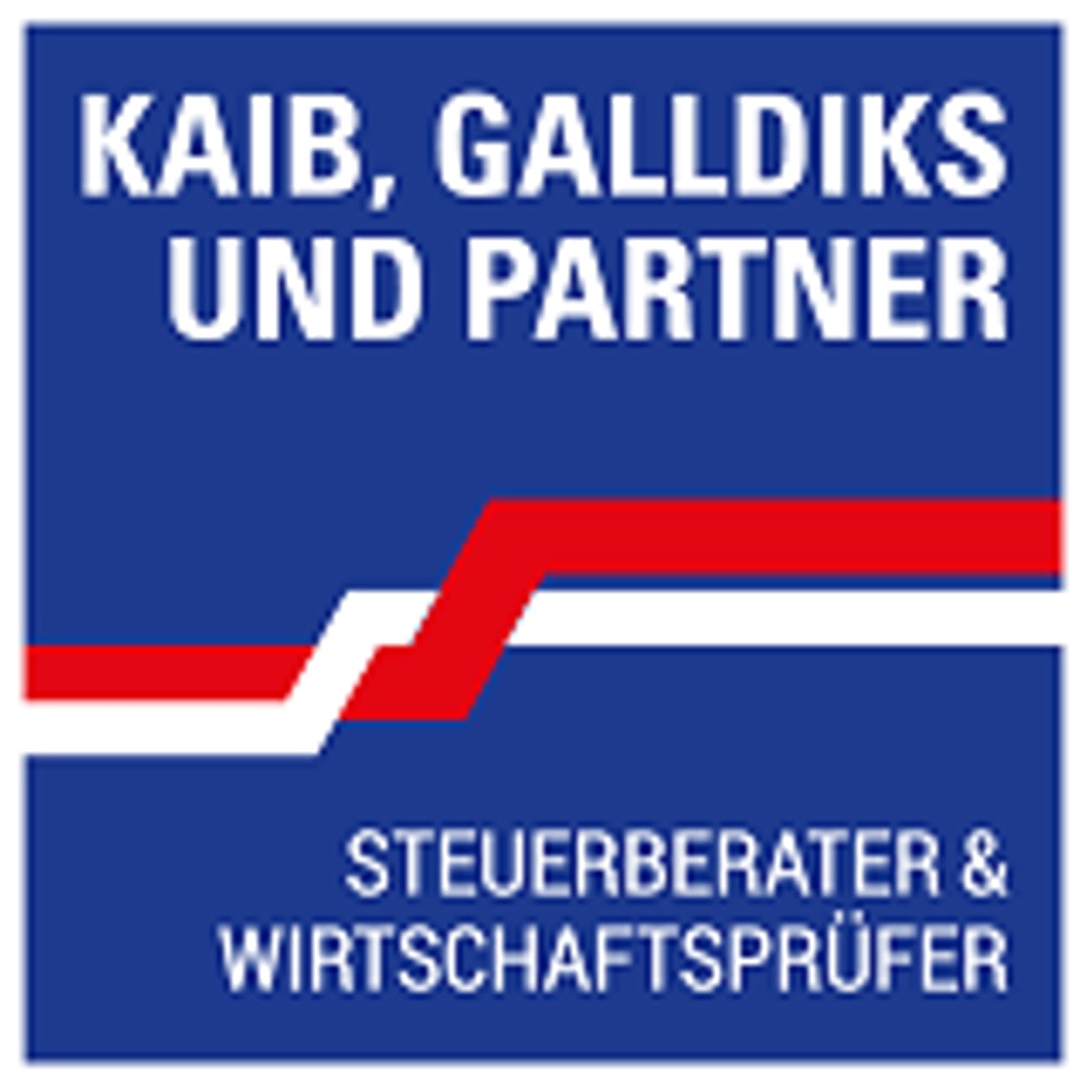 Logo von KÄIB, GALLDIKS UND PARTNER mit rotem und weißem Band über dem Text STEUERBERATER & WIRTSCHAFTSPRÜFER.