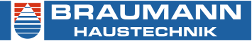 Logo für BRAUMANN HAUSTECHNIK, mit blauem Hintergrund und weißer Schrift, links ein stilisiertes blaues Wassertropfen-Symbol.