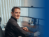 Torsten von Heydebrand bei der Arbeit am Schreibtisch