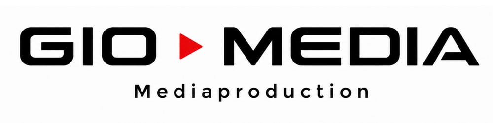 Schwarzer Text "GIO MEDIA" mit einem roten Wiedergabepfeil-Symbol zwischen "GIO" und "MEDIA", darunter "Mediaproduction".
