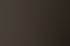 Ein Monatskalender hängt in einer dunklen Küche vor einem hellen Fenster