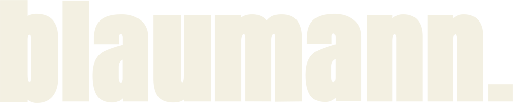 Das Logo der Marke Blaumann in Beige