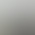 Ein Hausmeister in Arbeitskleidung schreibt Notizen auf ein Klemmbrett während einer Besichtigung zur Büroreinigung in Wolfsburg und Braunschweig.