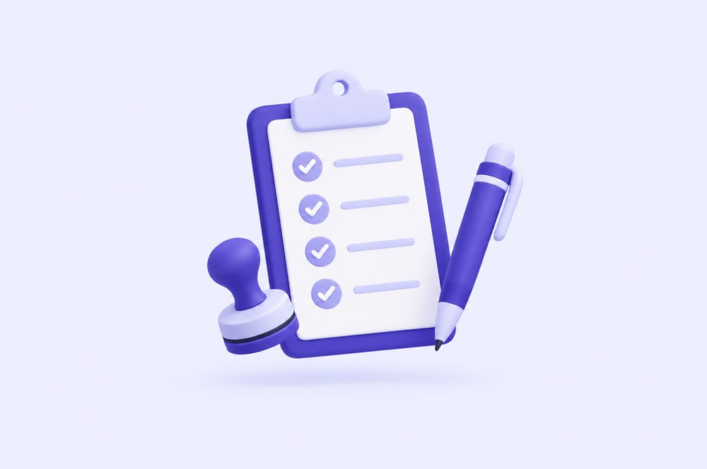 Illustration: Klemmbrett mit Checkliste, Stift und Stempel