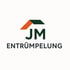 Logo: JM Entrümpelung, mit einem orangefarbenen und dunkelgrünen Dachsymbol über den Buchstaben JM.