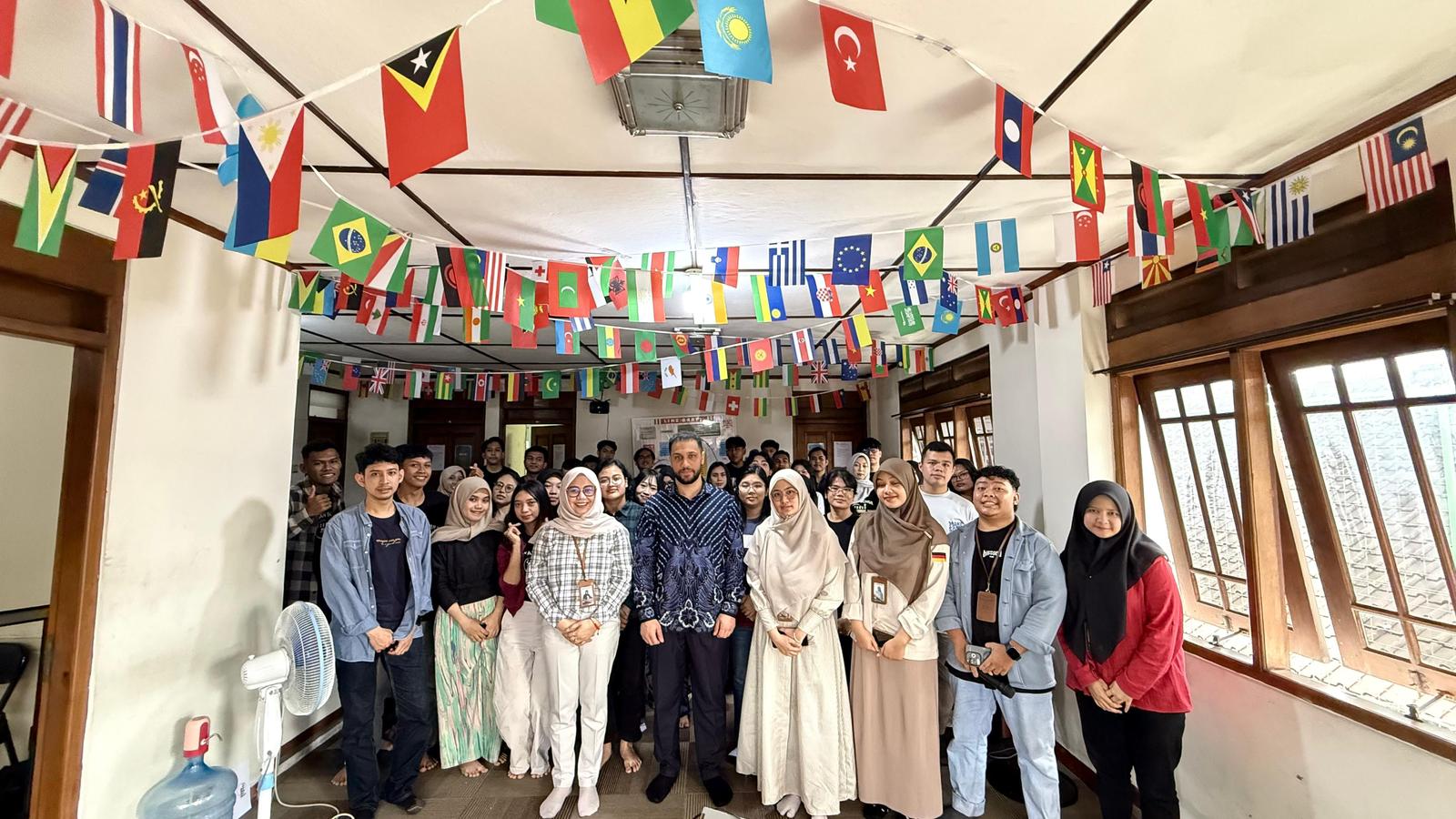 A thriving language school classroom