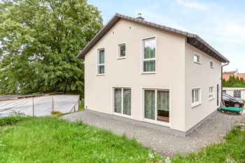 Neuwertiges KfW-55-Einfamilienhaus in Bretzfeld