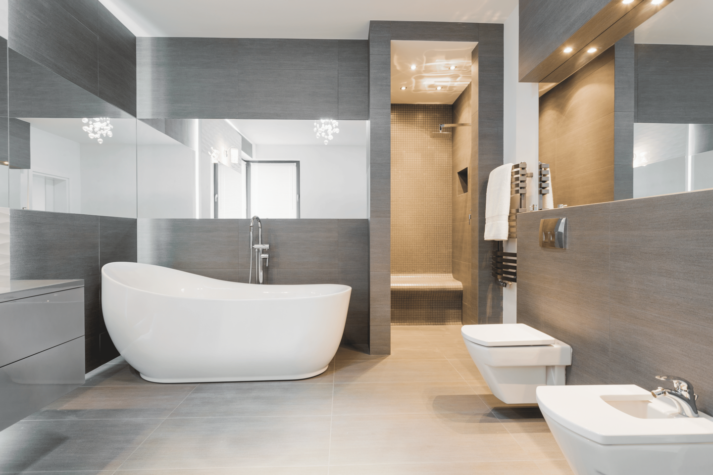 Modernes Badezimmer