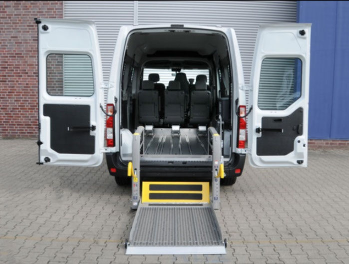 Nissan NV400 mit Linearlift AL1 – Bild 2